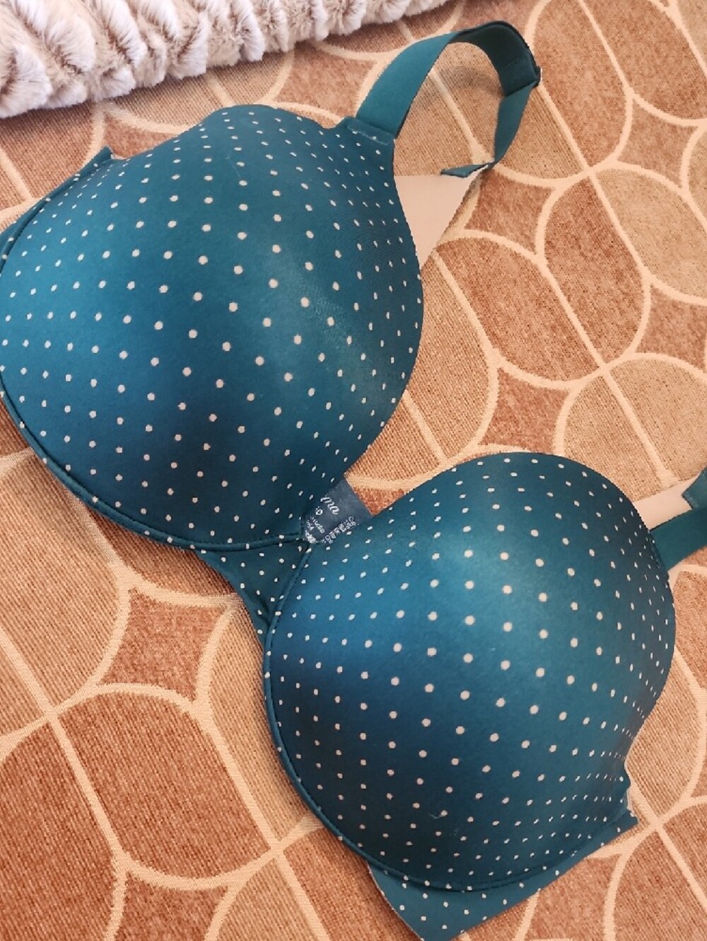 Soma Vanishing Back Full Coverage Teal Dot Bra 36D